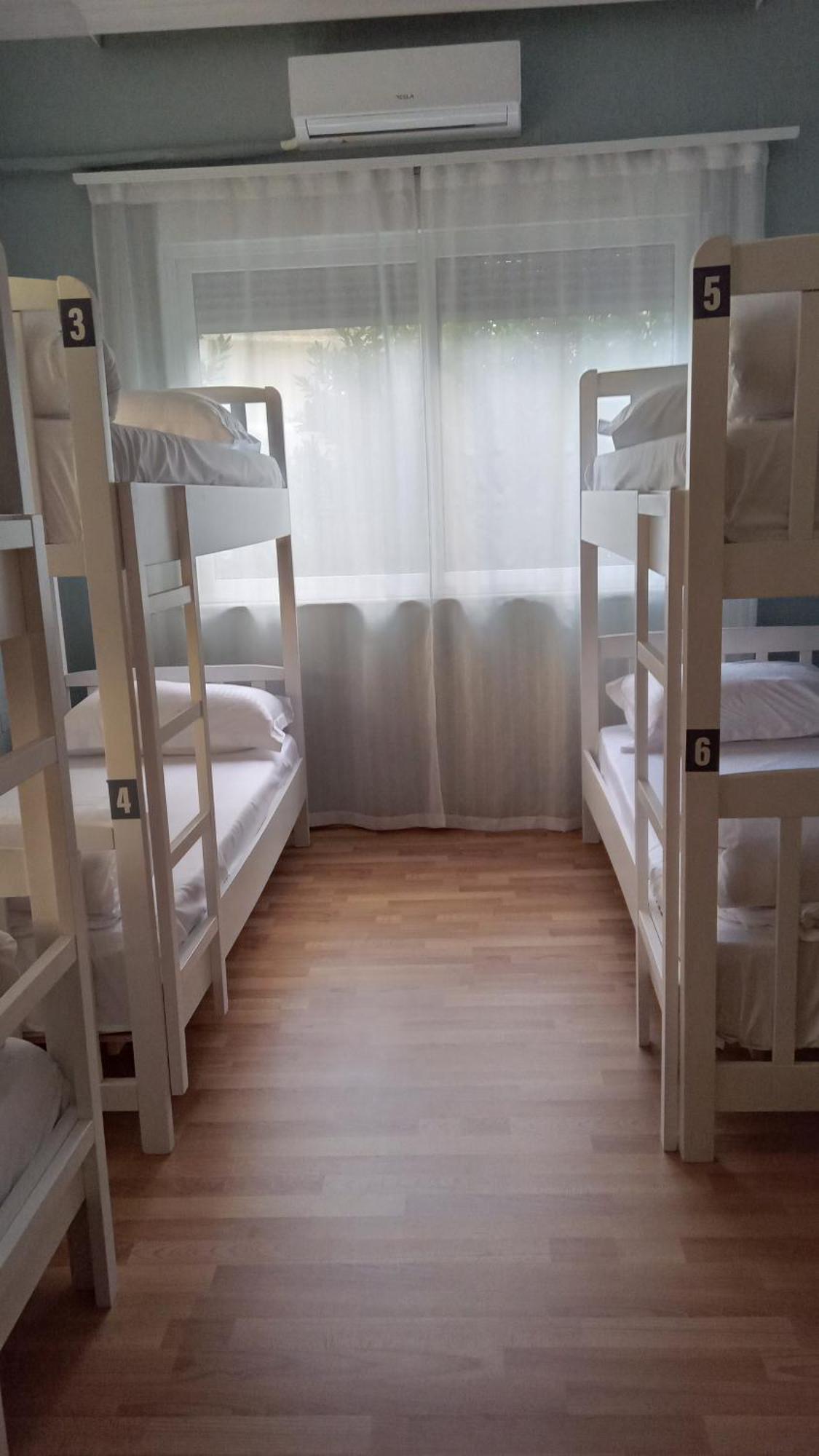 Mandarine Hostel Tirana Zewnętrze zdjęcie