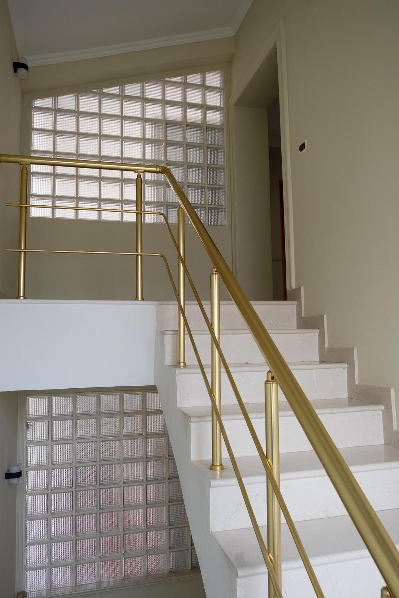Mandarine Hostel Tirana Zewnętrze zdjęcie