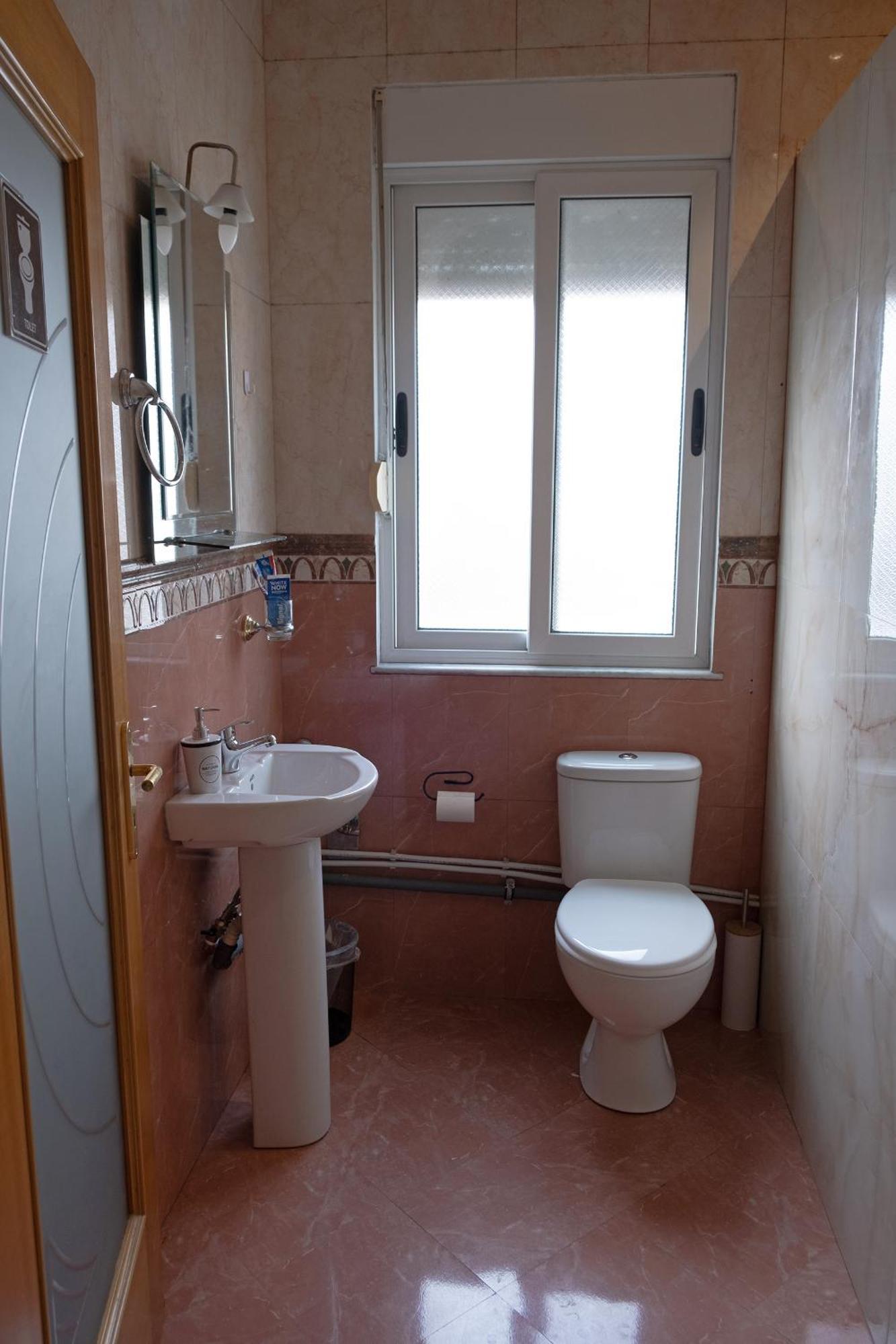 Mandarine Hostel Tirana Zewnętrze zdjęcie